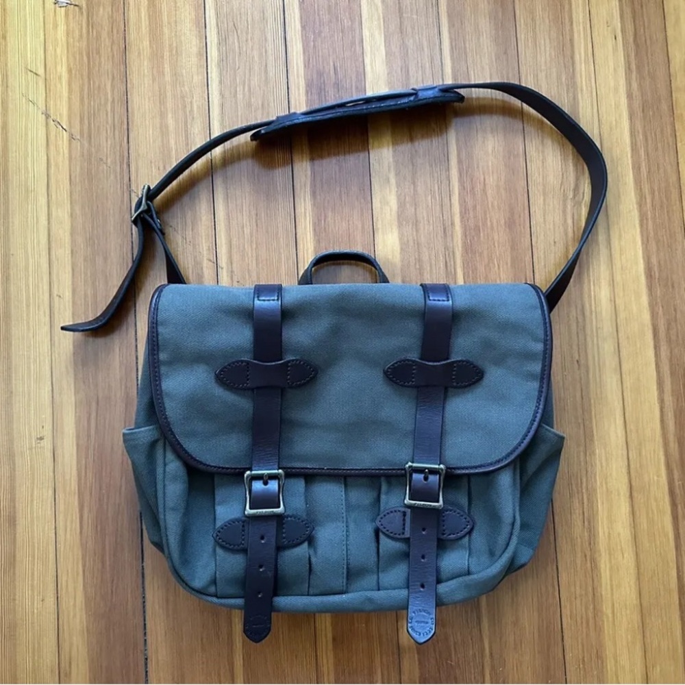 Filson Rugged Twill Field Bag Medium